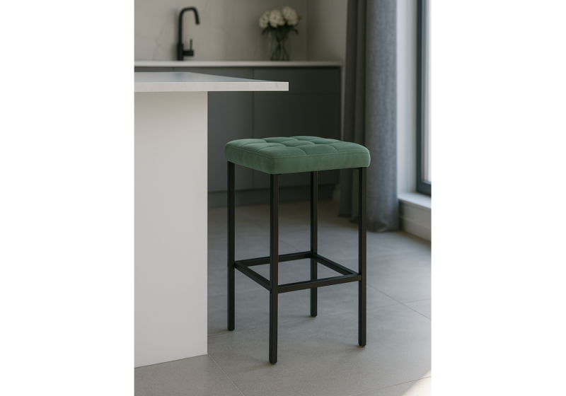 Барный стул Лофт микровелюр катания изумруд / черный матовый (35x35x65)